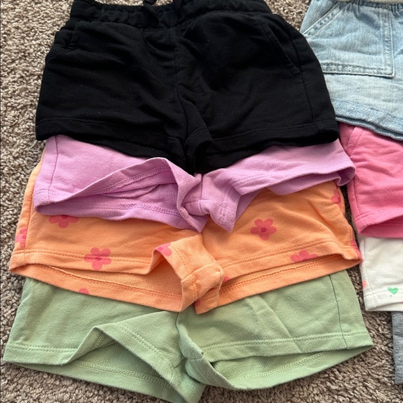 Cat & Jack Toddler Girl Short set - Picture 3 of 5